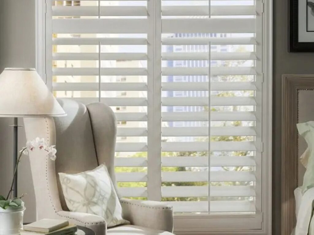Alta Full height shutters